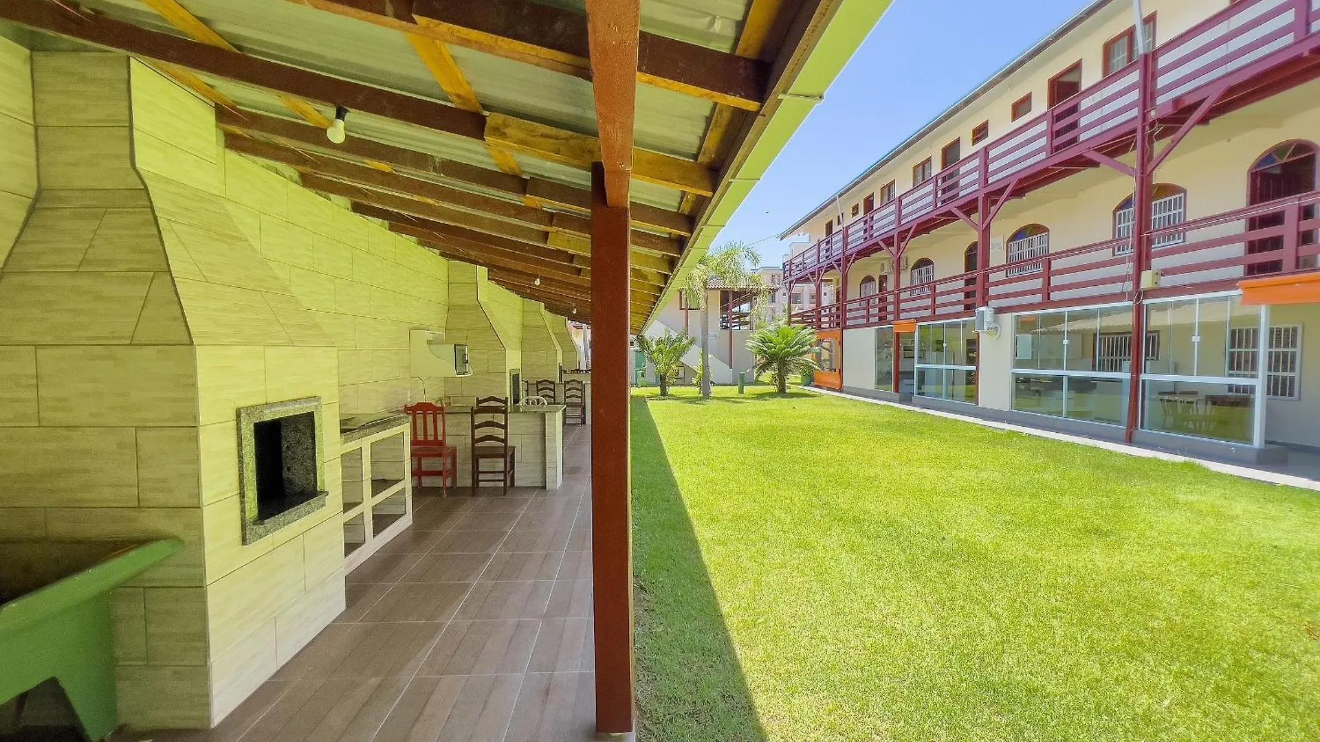 #26-Cg - Hospedagem Em Canto Grande, Bombinhas